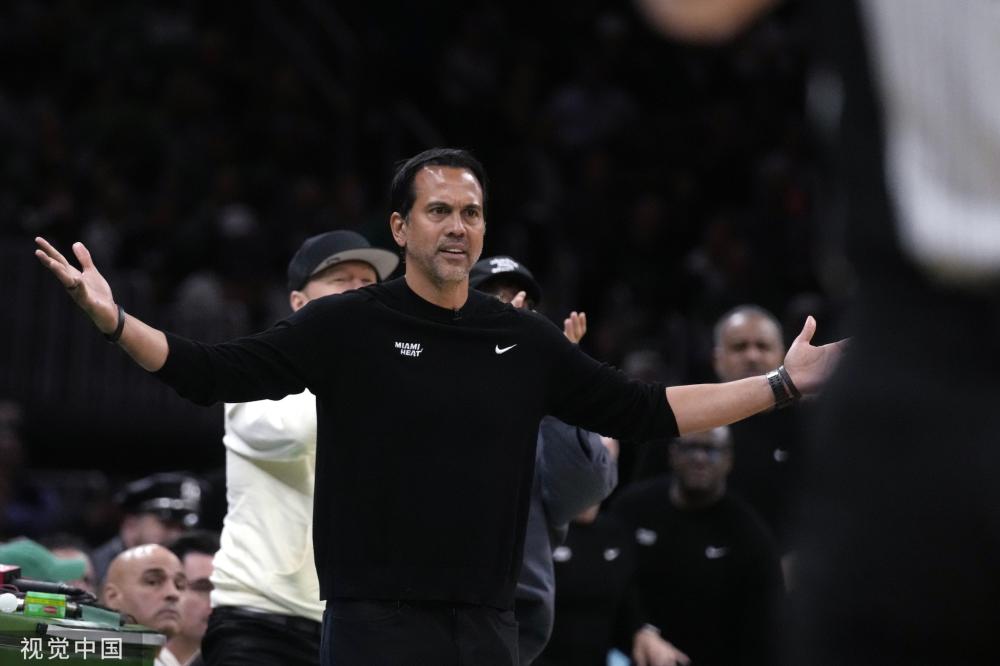 球员来说 球员来说