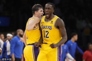 他既能胜任 他既能胜任