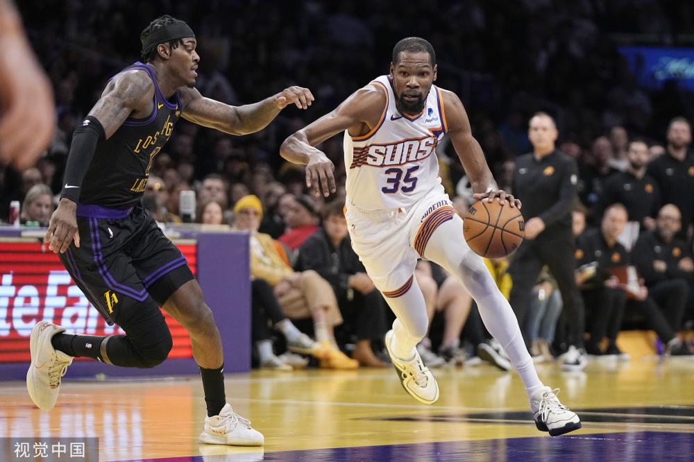 也能在场上 也能在场上