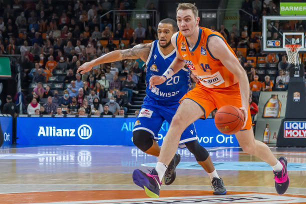 规的角球 规的角球